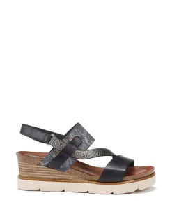 AGNES D8786