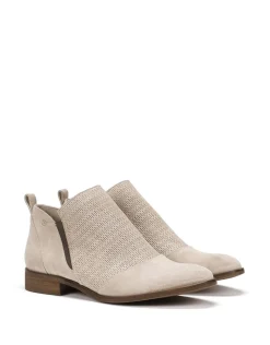 ASTRID D8746
