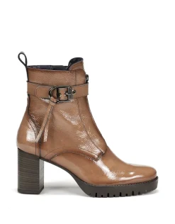 EVIE D9163