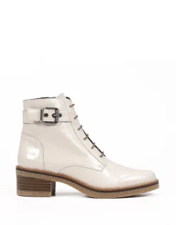 LUCERO D8686