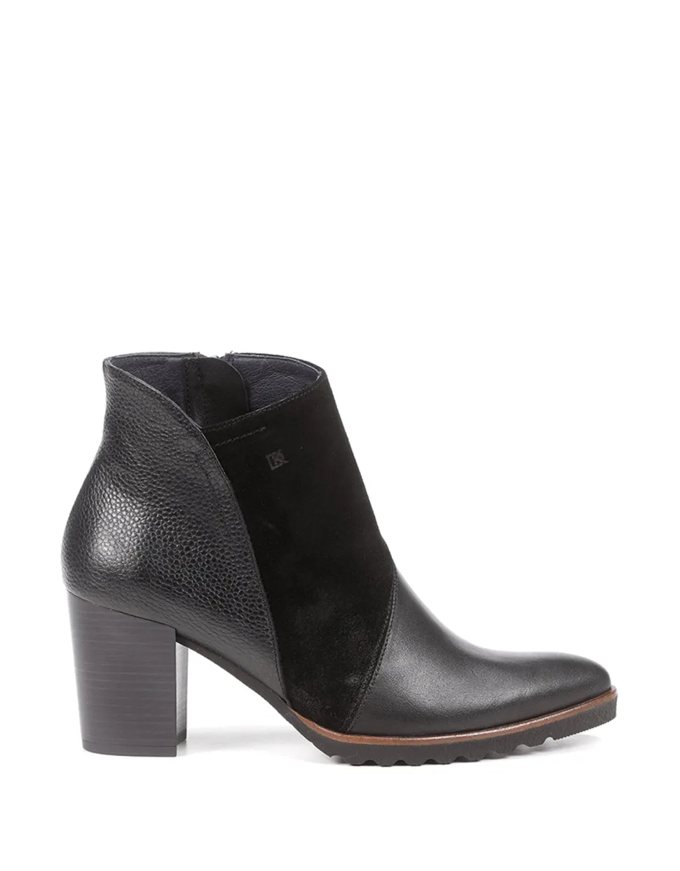 THAIS D8594