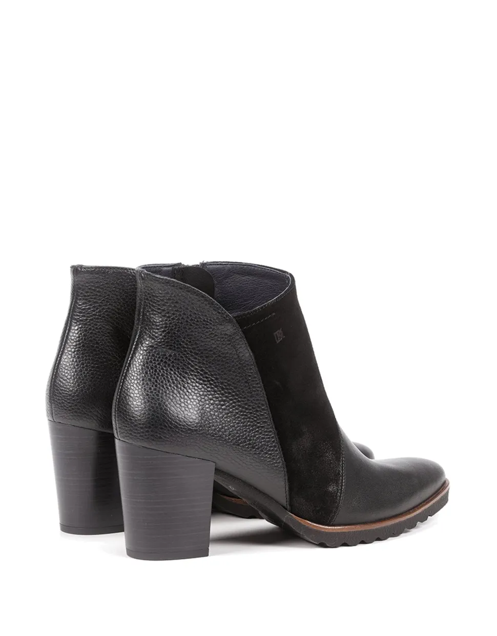THAIS D8594