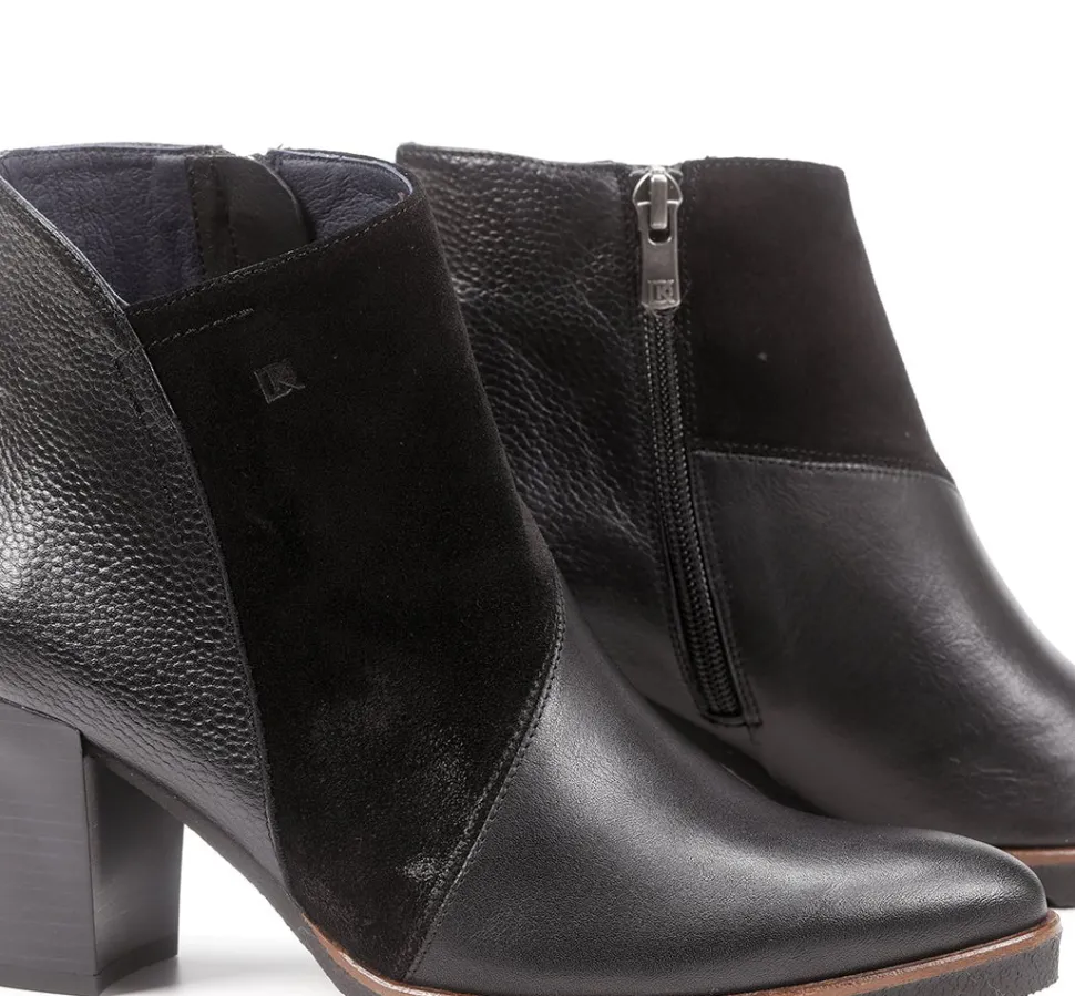 THAIS D8594