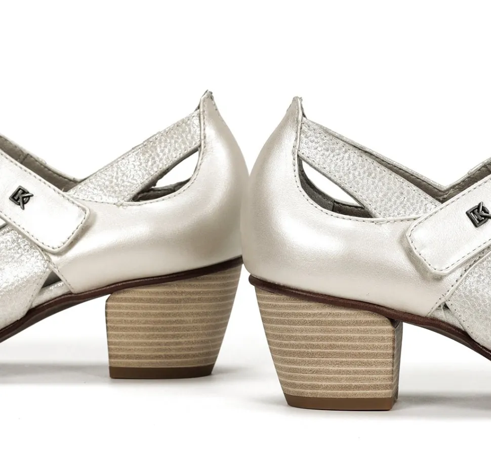 TRIANA D7746
