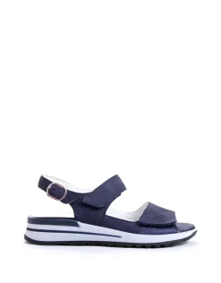 Women leather sandals